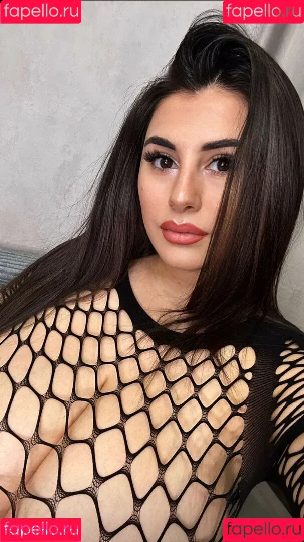 Aria Carol Onlyfans Photo Gallery 