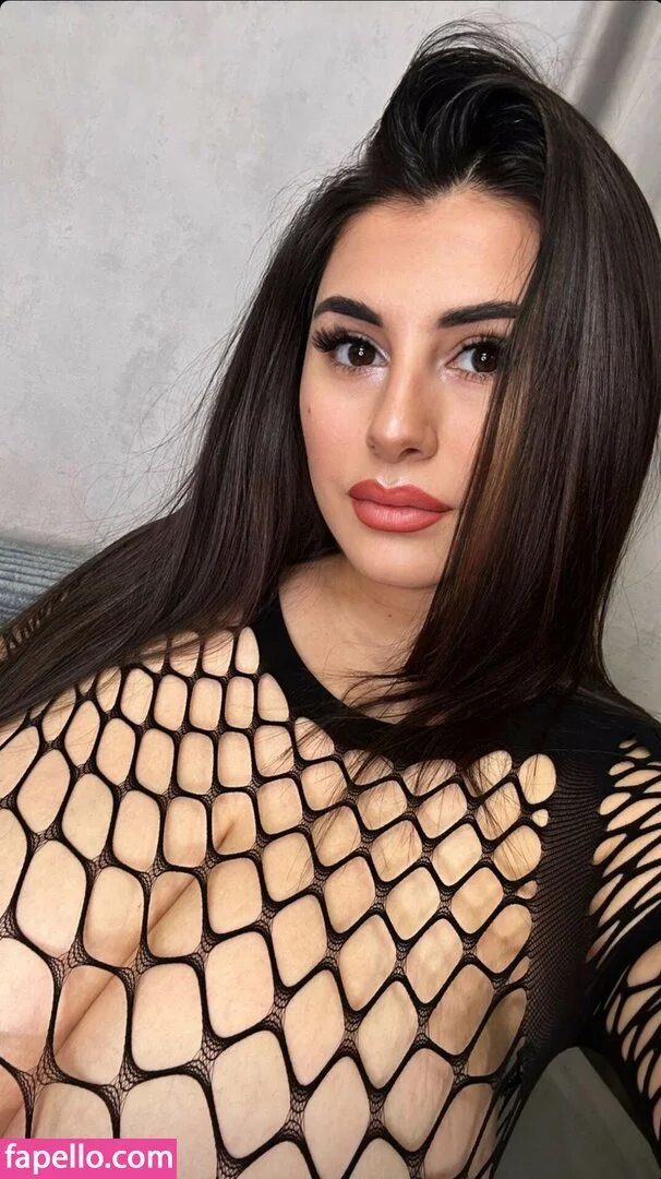 Aria Carol Onlyfans Photo Gallery 