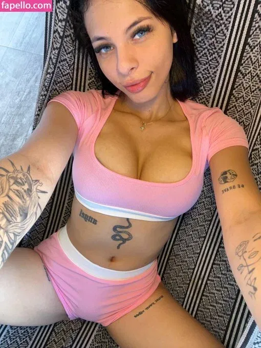 cristalblisx Onlyfans Photo Gallery 