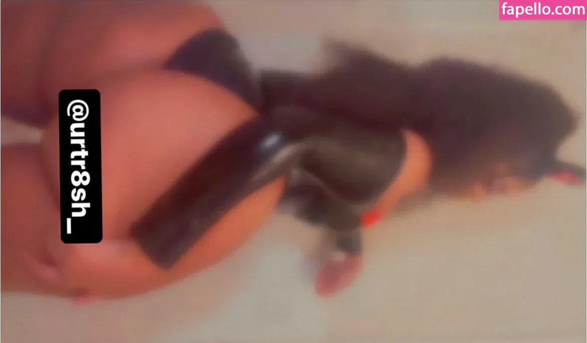 urtr8sh Onlyfans Photo Gallery 