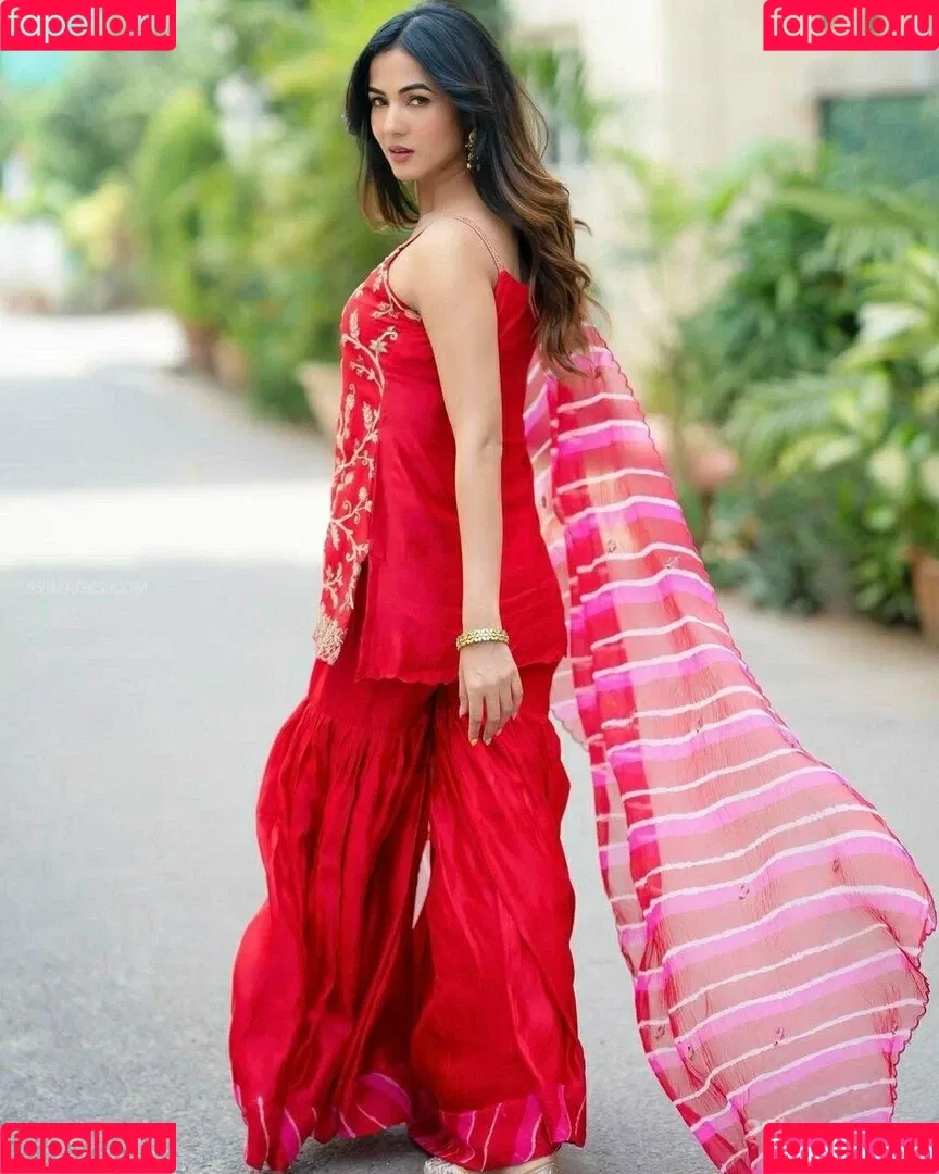 Sonal Chauhan Onlyfans Photo Gallery 