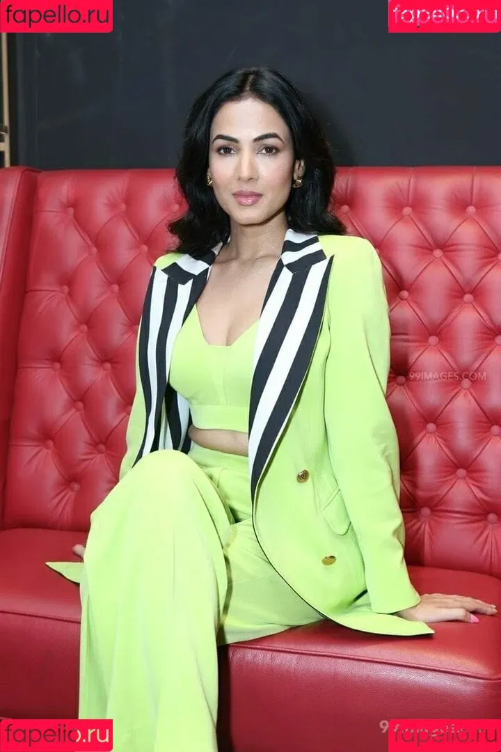 Sonal Chauhan Onlyfans Photo Gallery 
