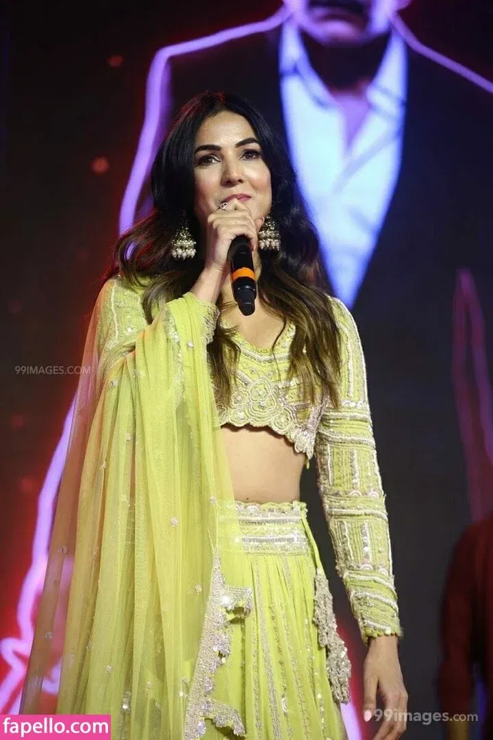 Sonal Chauhan Onlyfans Photo Gallery 