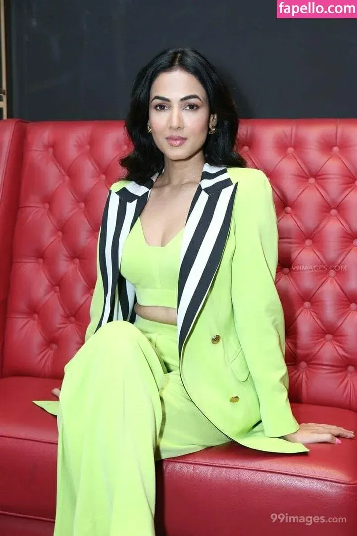 Sonal Chauhan Onlyfans Photo Gallery 