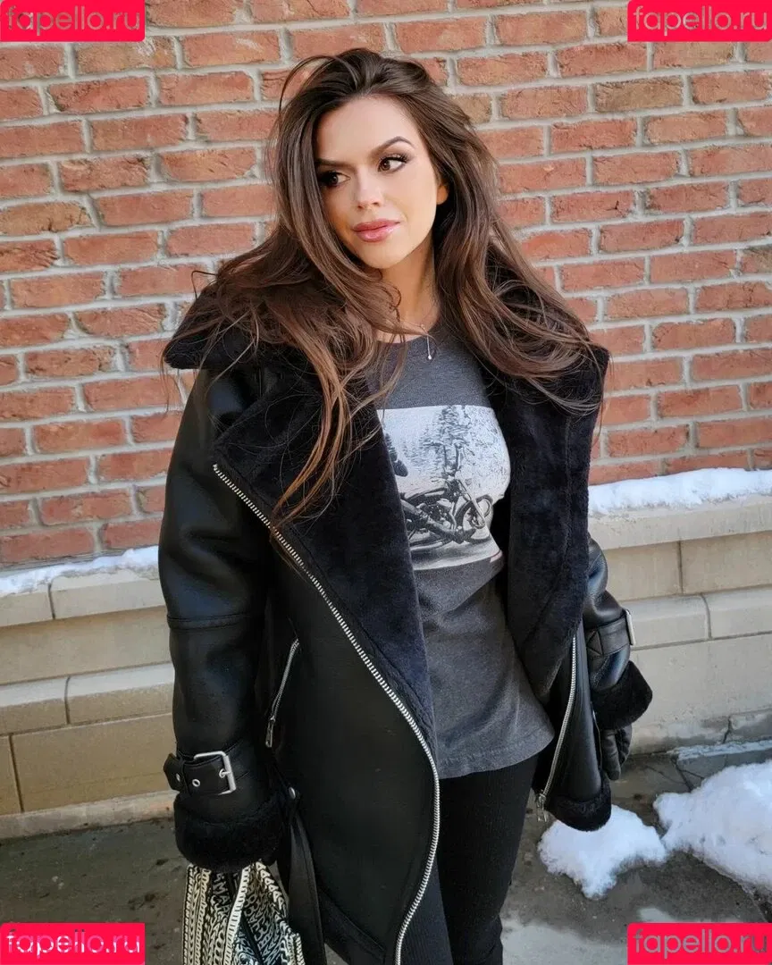 adelinesofficial Onlyfans Photo Gallery 