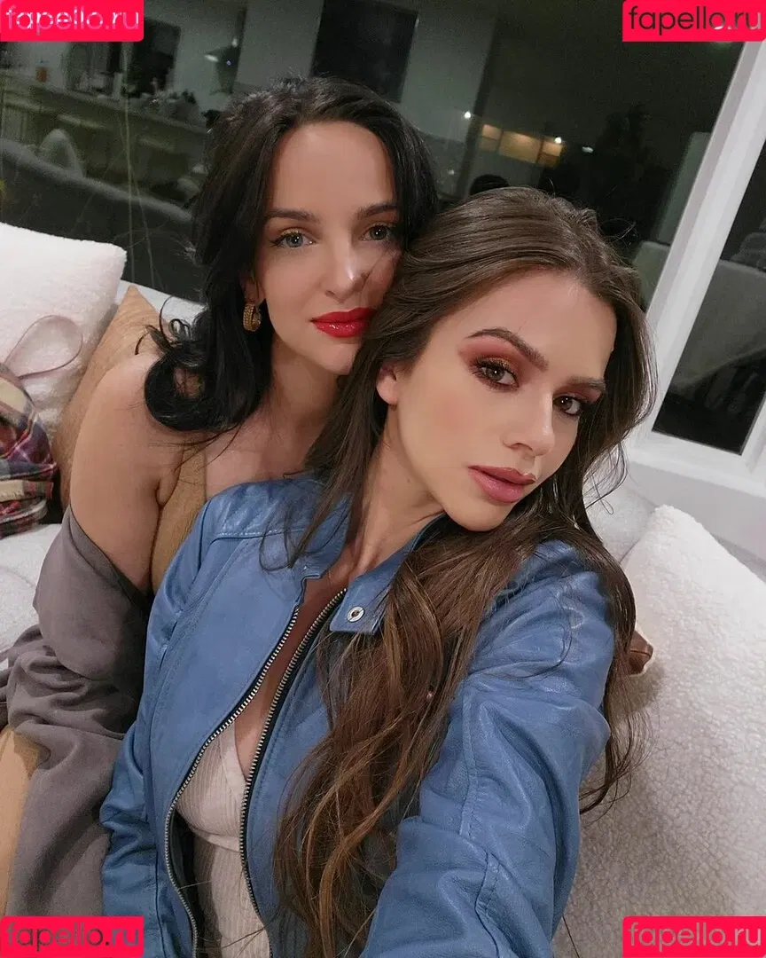 adelinesofficial Onlyfans Photo Gallery 
