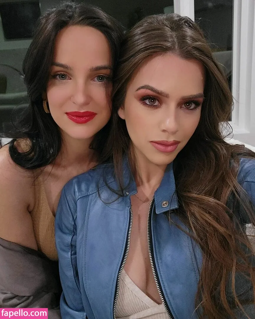 adelinesofficial Onlyfans Photo Gallery 