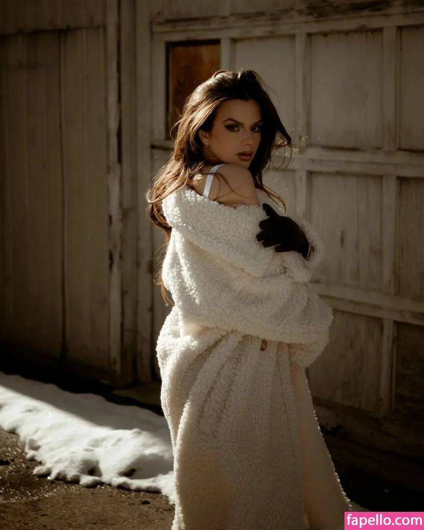 adelinesofficial Onlyfans Photo Gallery 