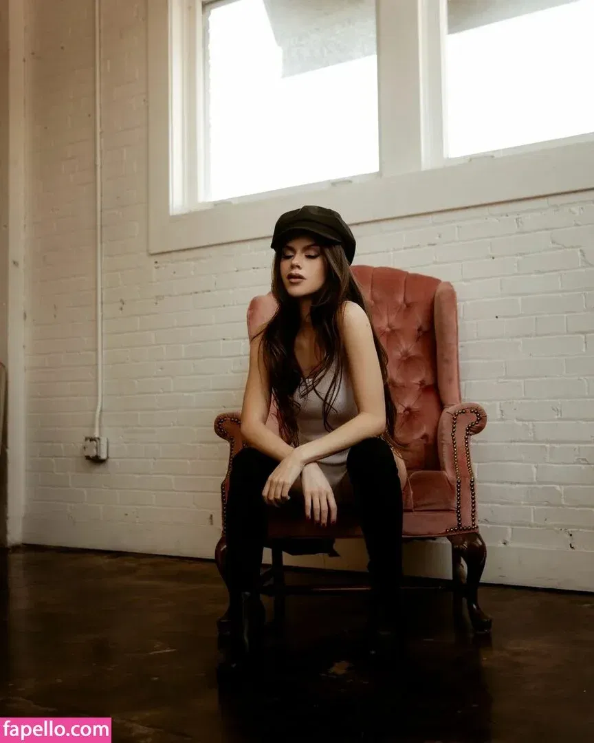 adelinesofficial Onlyfans Photo Gallery 