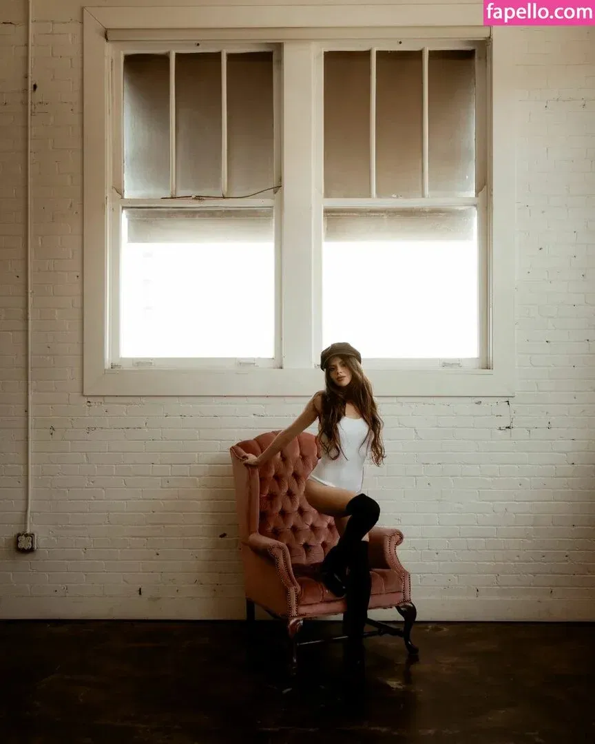 adelinesofficial Onlyfans Photo Gallery 