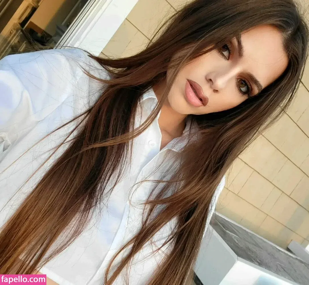 adelinesofficial Onlyfans Photo Gallery 