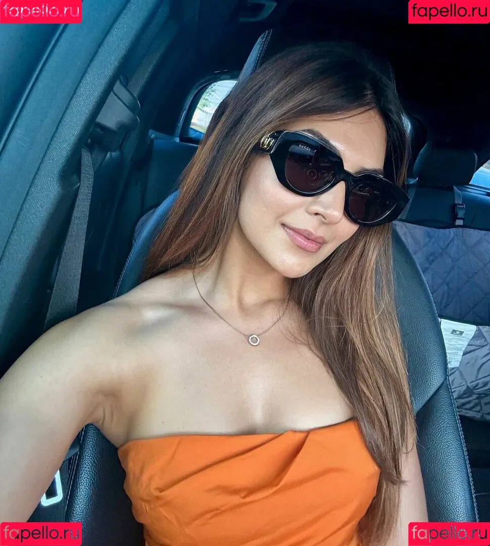 Yesha Sagar Onlyfans Photo Gallery 