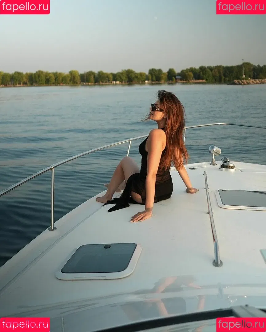Yesha Sagar Onlyfans Photo Gallery 