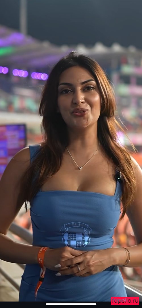 Yesha Sagar Nude Onlyfans Photo 17