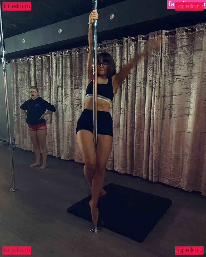 Jessie Onlyfans Photo Gallery 