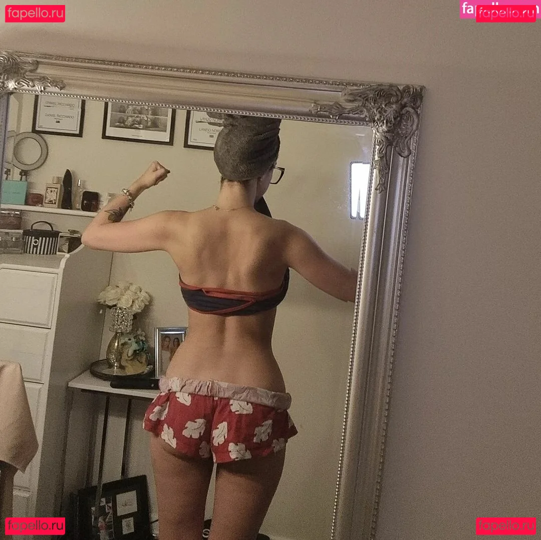 Jessie Onlyfans Photo Gallery 