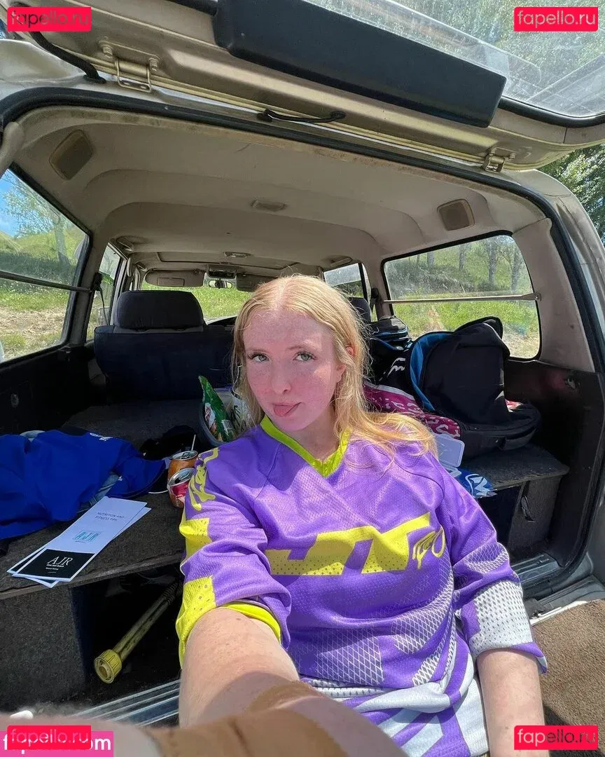 Jessie Onlyfans Photo Gallery 