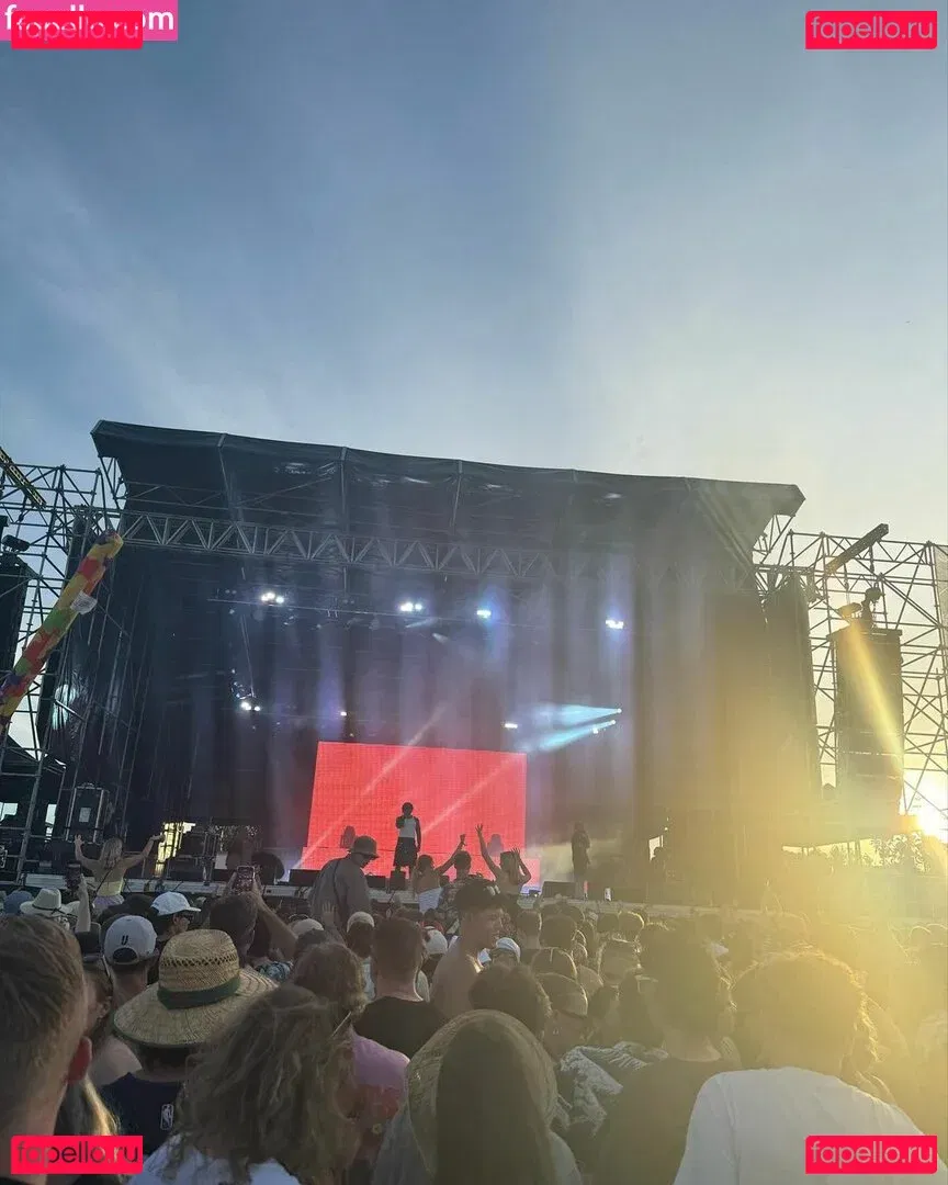 Jessie Onlyfans Photo Gallery 