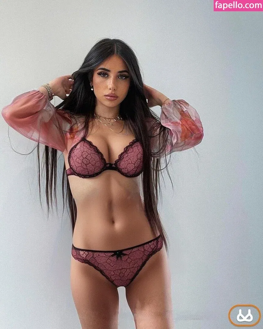 Asleya Fake Onlyfans Photo Gallery 