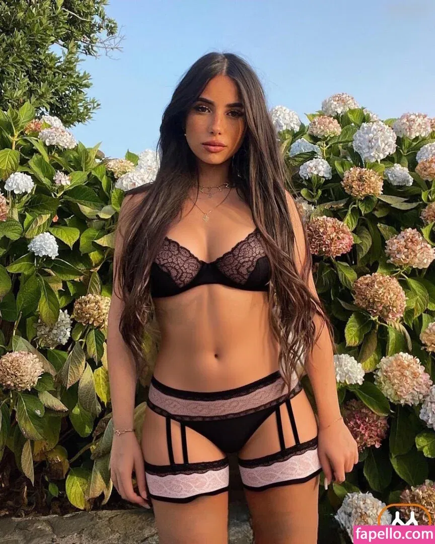 Asleya Fake Onlyfans Photo Gallery 