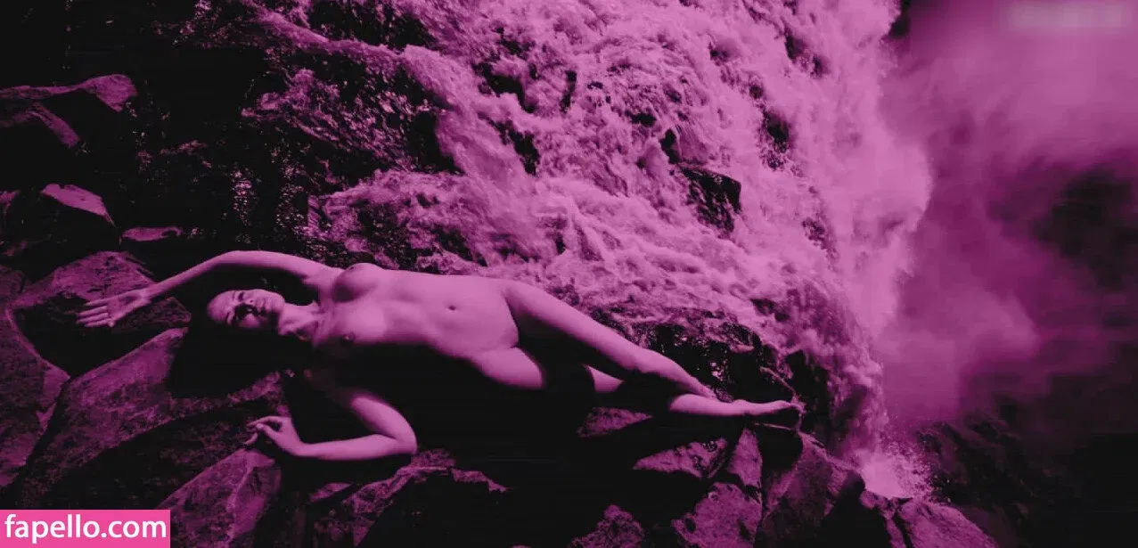 Hana Nitsche Onlyfans Photo Gallery 