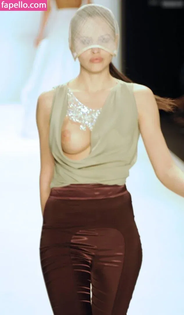 Hana Nitsche Onlyfans Photo Gallery 