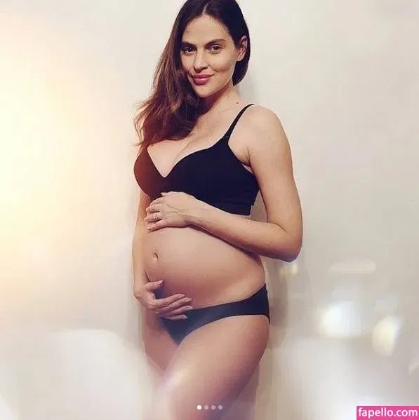 Hana Nitsche Onlyfans Photo Gallery 