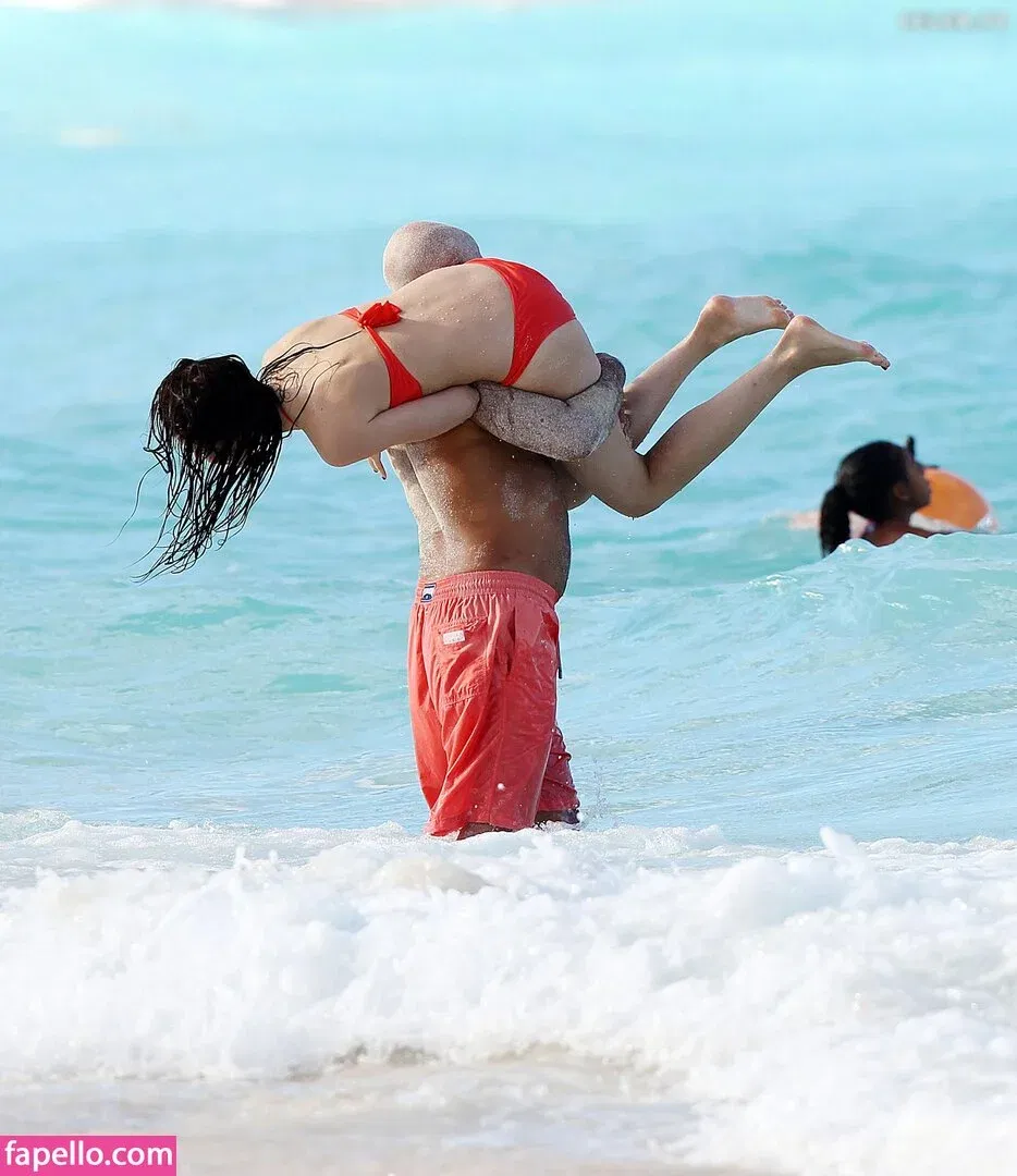 Hana Nitsche Onlyfans Photo Gallery 