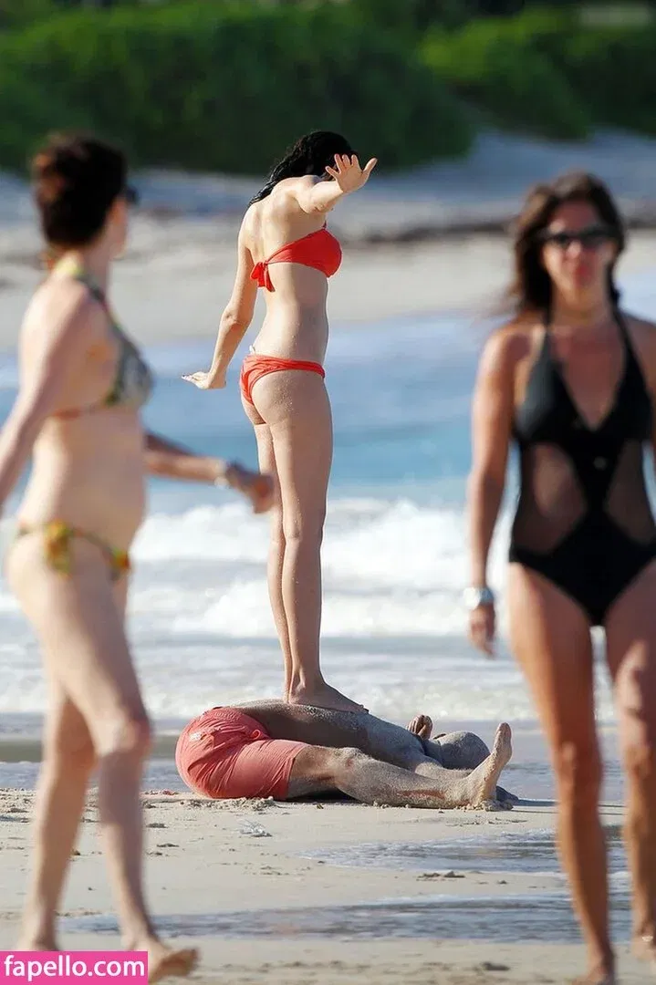 Hana Nitsche Onlyfans Photo Gallery 