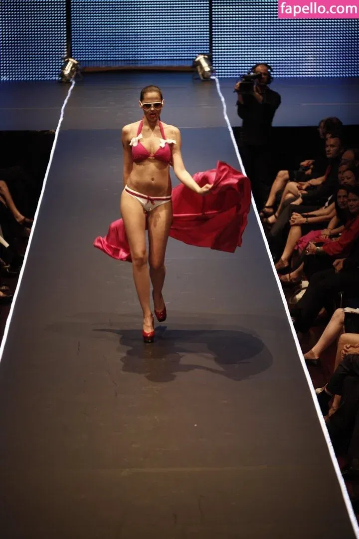 Hana Nitsche Onlyfans Photo Gallery 