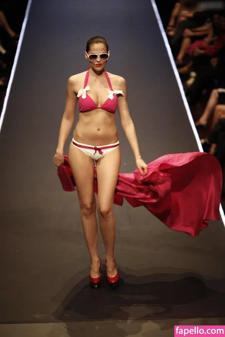 Hana Nitsche Onlyfans Photo Gallery 