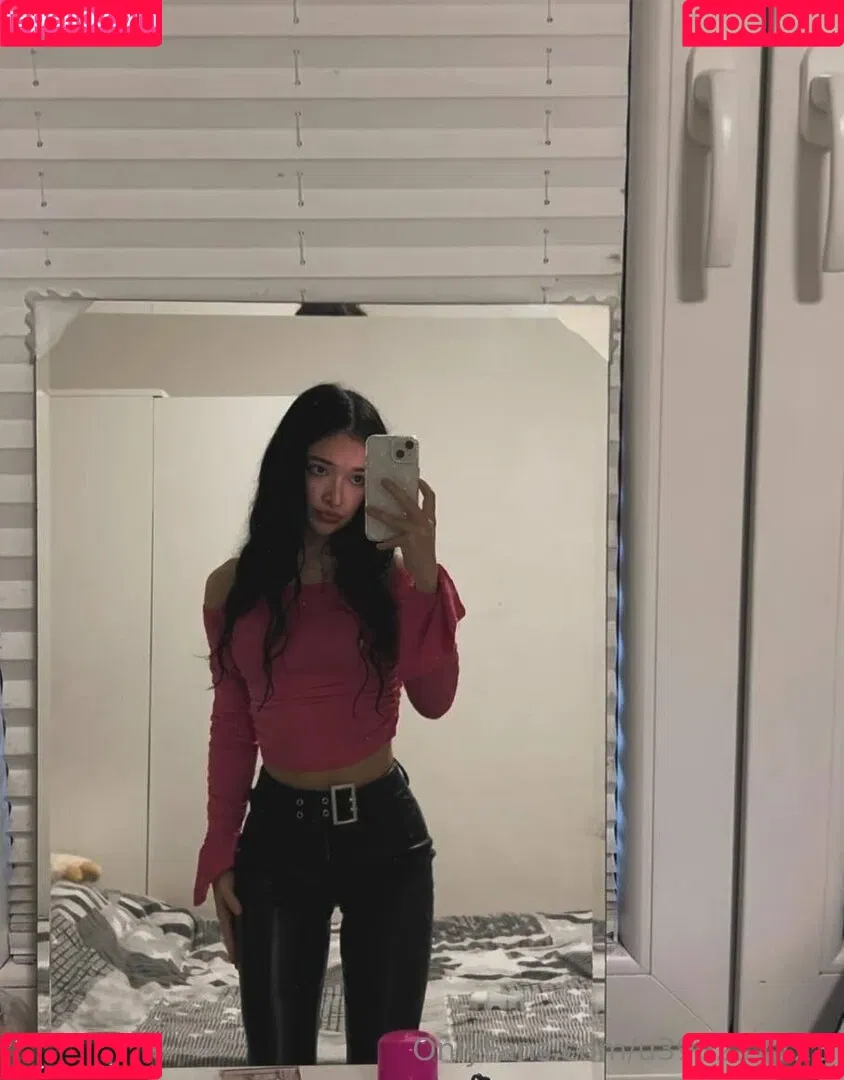 steph_18y.o Onlyfans Photo Gallery 