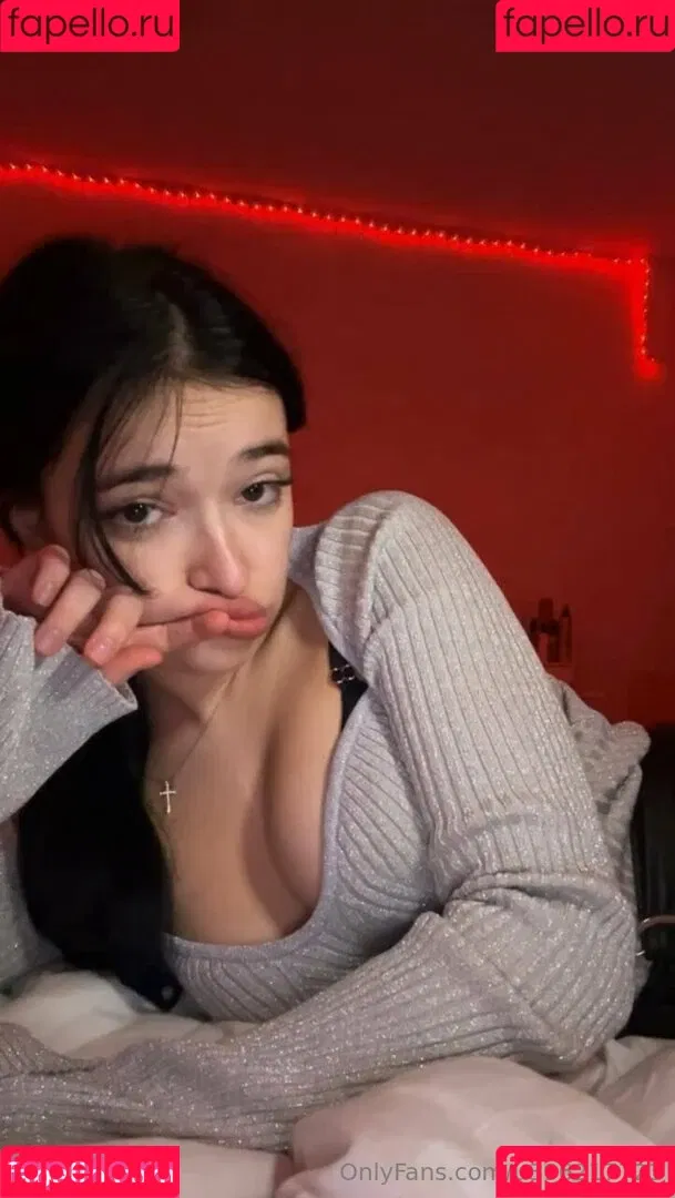 steph_18y.o Onlyfans Photo Gallery 