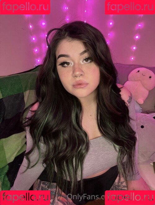 stupidbrat Onlyfans Photo Gallery 