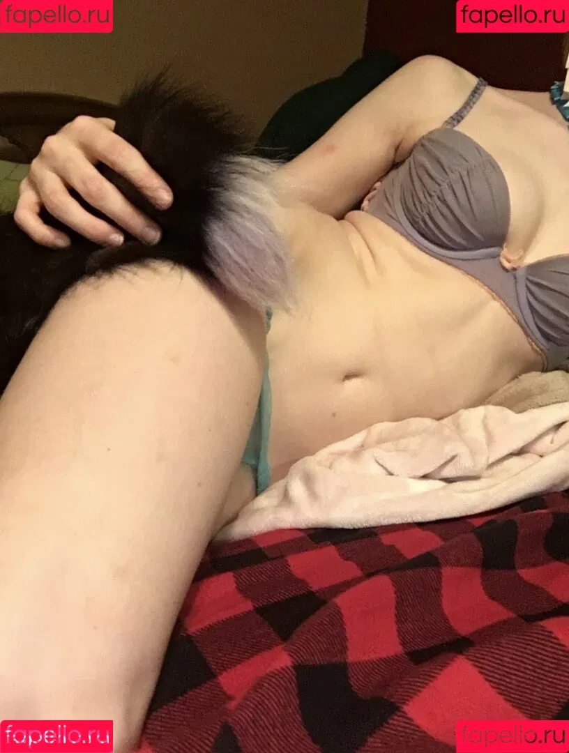 Slut4Werewolves Onlyfans Photo Gallery 