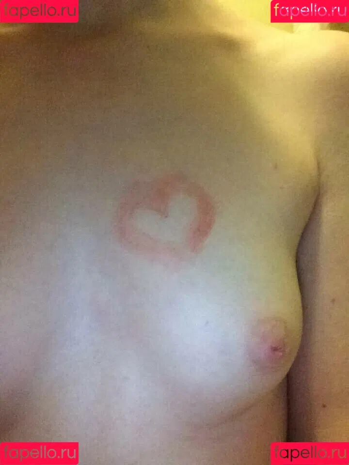 Slut4Werewolves Onlyfans Photo Gallery 