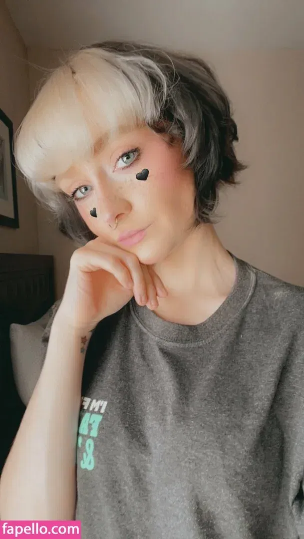 Slut4Werewolves Onlyfans Photo Gallery 