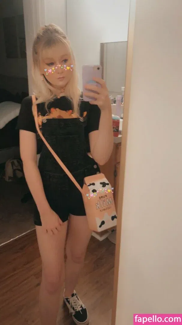 Slut4Werewolves Onlyfans Photo Gallery 