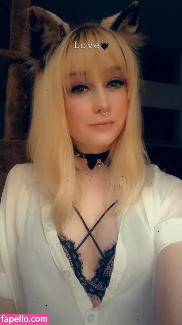 Slut4Werewolves Onlyfans Photo Gallery 