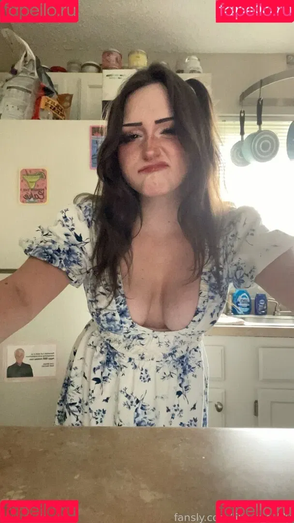 lilibet_silllly Onlyfans Photo Gallery 