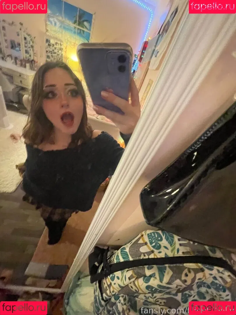 lilibet_silllly Onlyfans Photo Gallery 