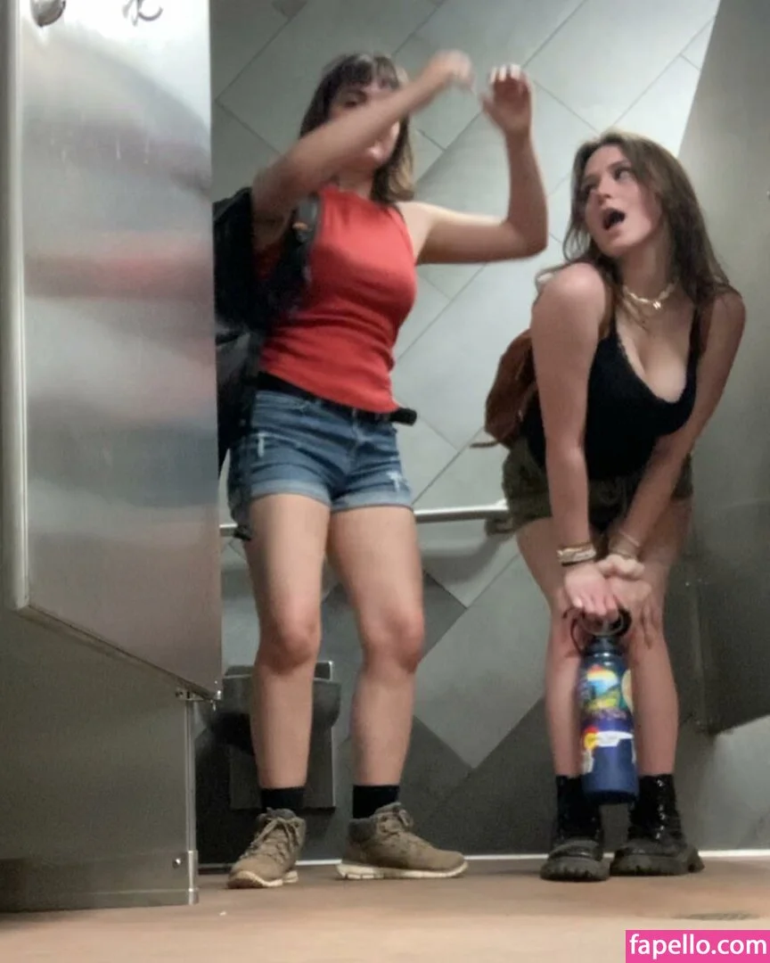 lilibet_silllly Onlyfans Photo Gallery 