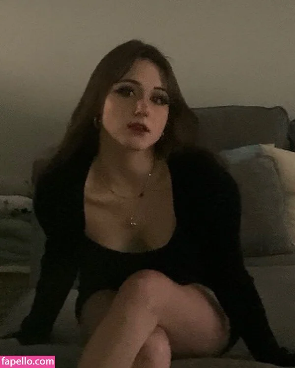 lilibet_silllly Onlyfans Photo Gallery 