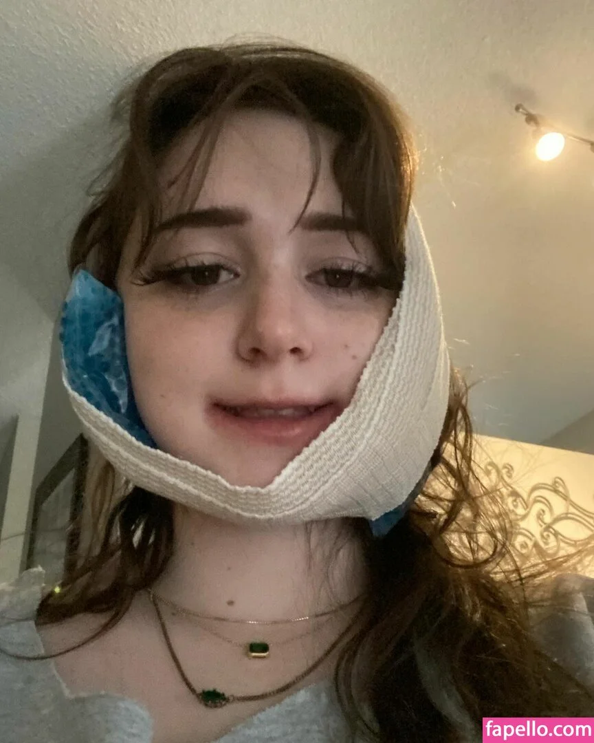 lilibet_silllly Onlyfans Photo Gallery 