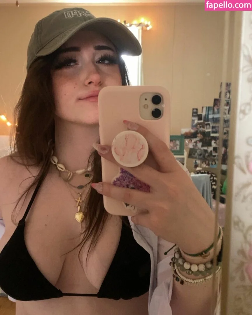 lilibet_silllly Onlyfans Photo Gallery 