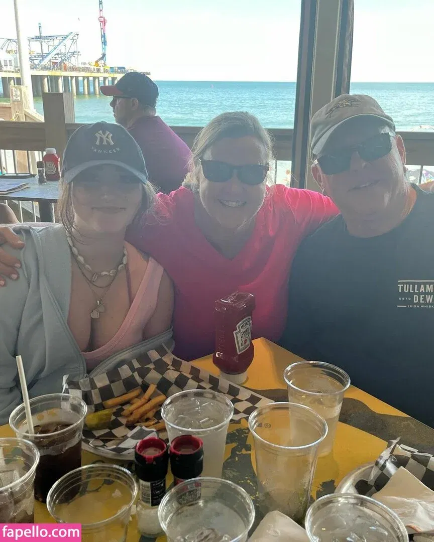 lilibet_silllly Onlyfans Photo Gallery 