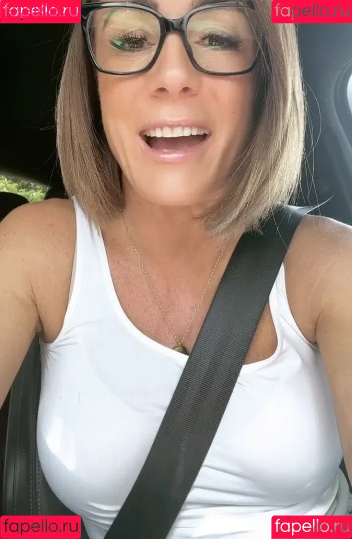 Natalie Pinkham Onlyfans Photo Gallery 