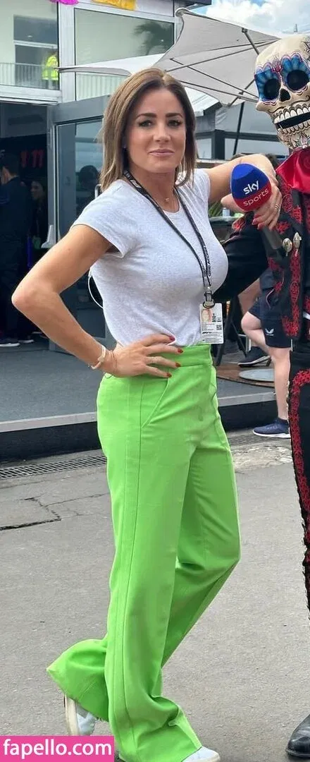 Natalie Pinkham Onlyfans Photo Gallery 