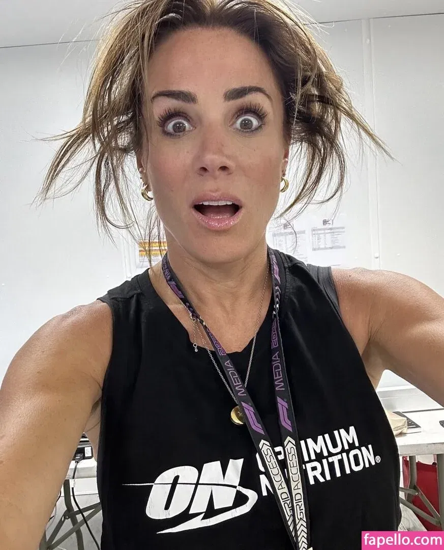 Natalie Pinkham Onlyfans Photo Gallery 