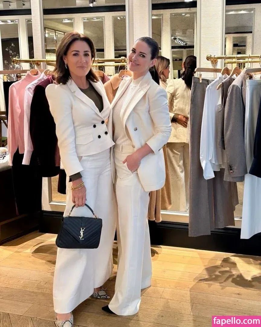 Natalie Pinkham Onlyfans Photo Gallery 